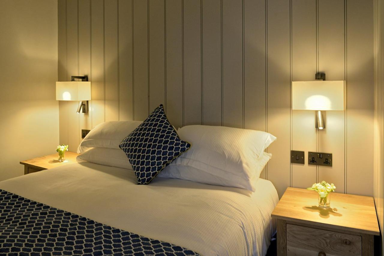 Eversfield Organic At The Ring Of Bells Inn North Bovey Extérieur photo