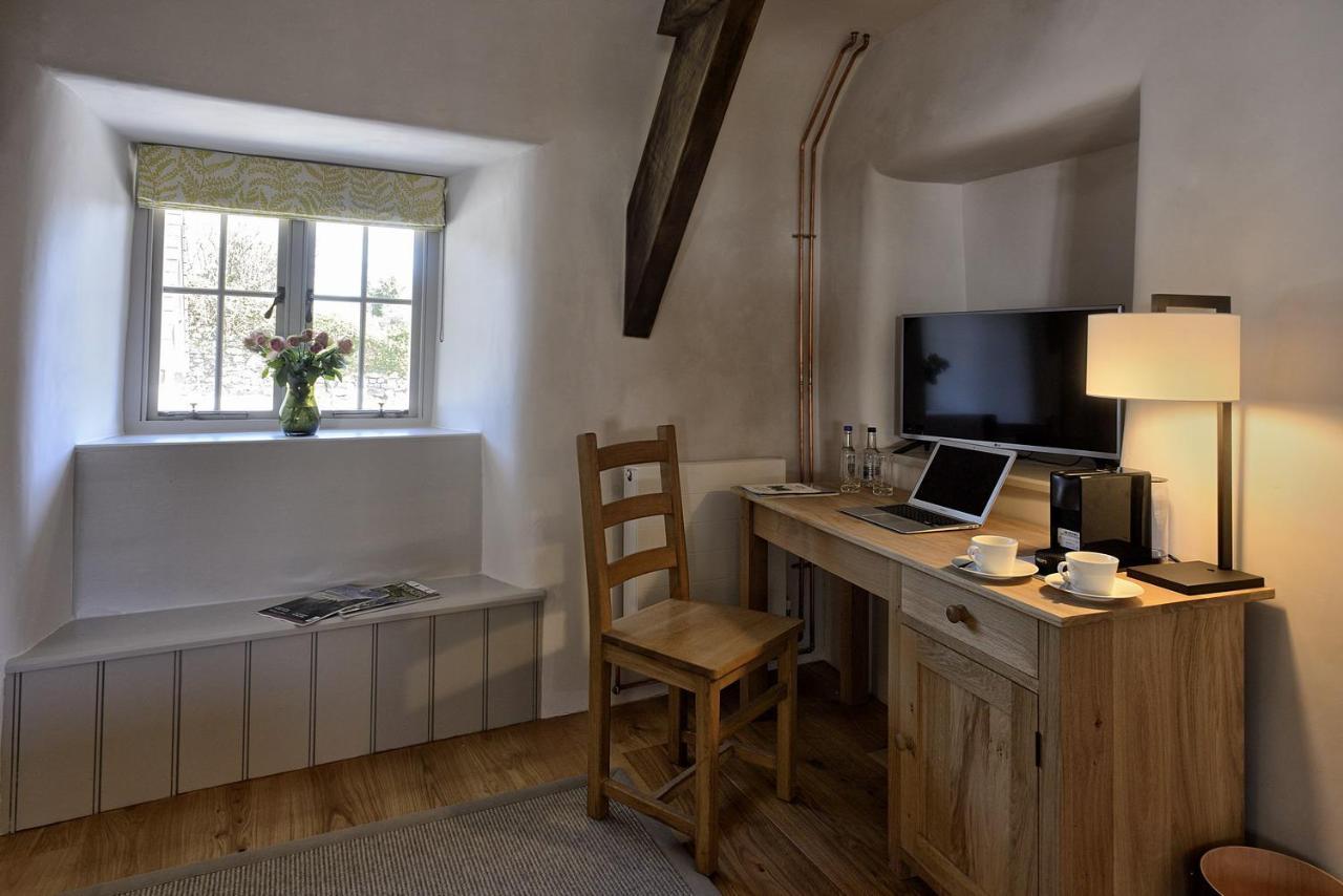 Eversfield Organic At The Ring Of Bells Inn North Bovey Extérieur photo