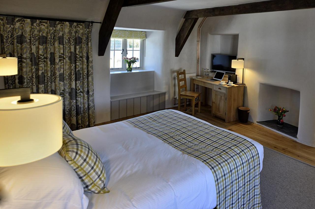 Eversfield Organic At The Ring Of Bells Inn North Bovey Extérieur photo