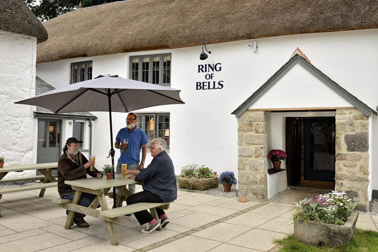 Eversfield Organic At The Ring Of Bells Inn North Bovey Extérieur photo